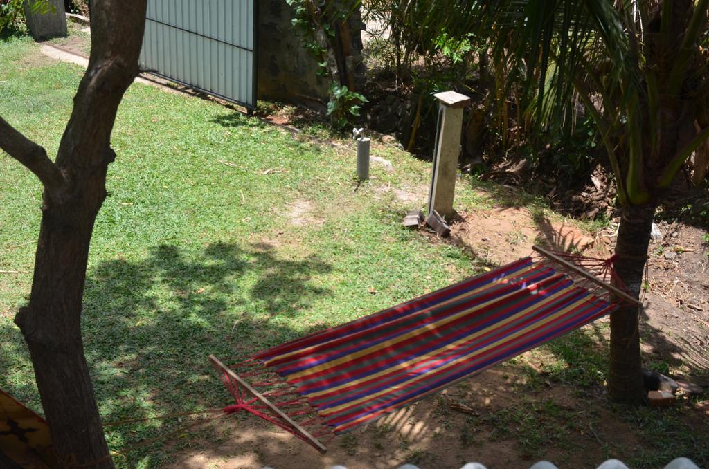 Yaye Guest House Tissamaharama Exterior foto